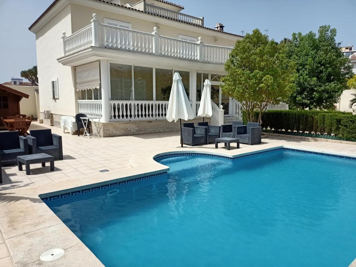 Villa De Lujo En Torremolinos Exterior photo